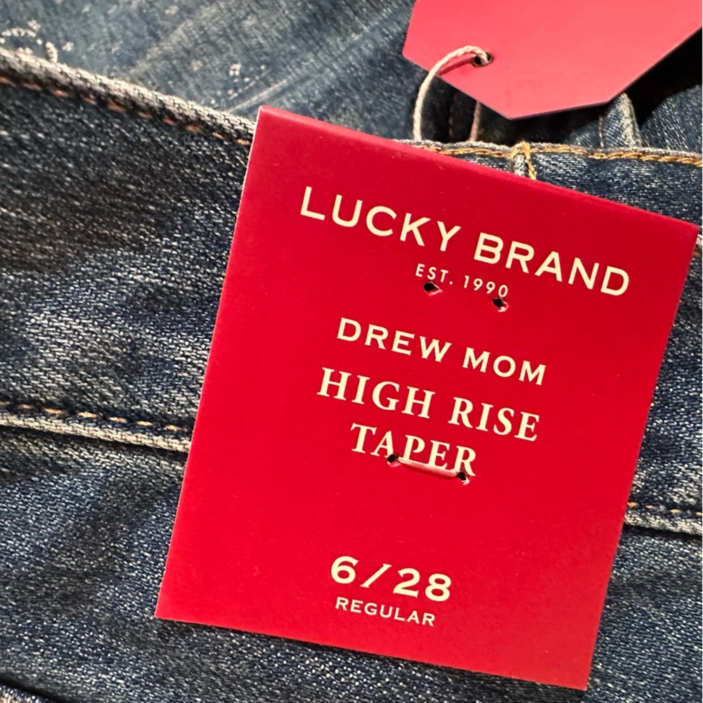 Lucky Brand Drew Mom High Rise Taper
Jeans Distressed Legend Paisley 6/28R NWT - Picture 13 of 16